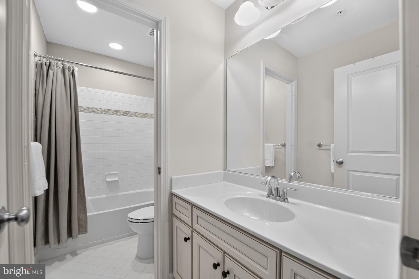 4312 Landsdale Blvd Property Photo 22