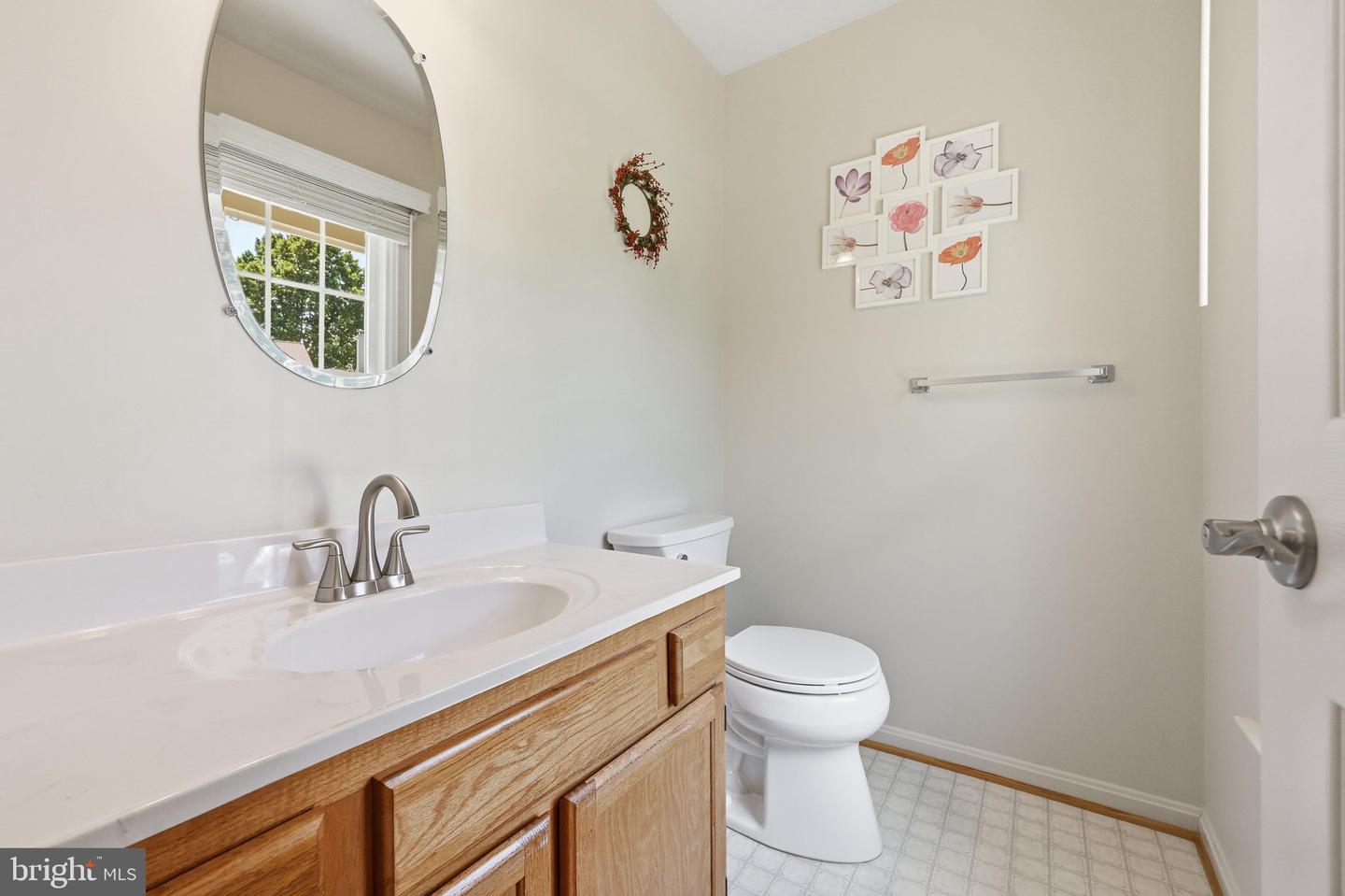 1019 Chinaberry Dr Property Photo 23