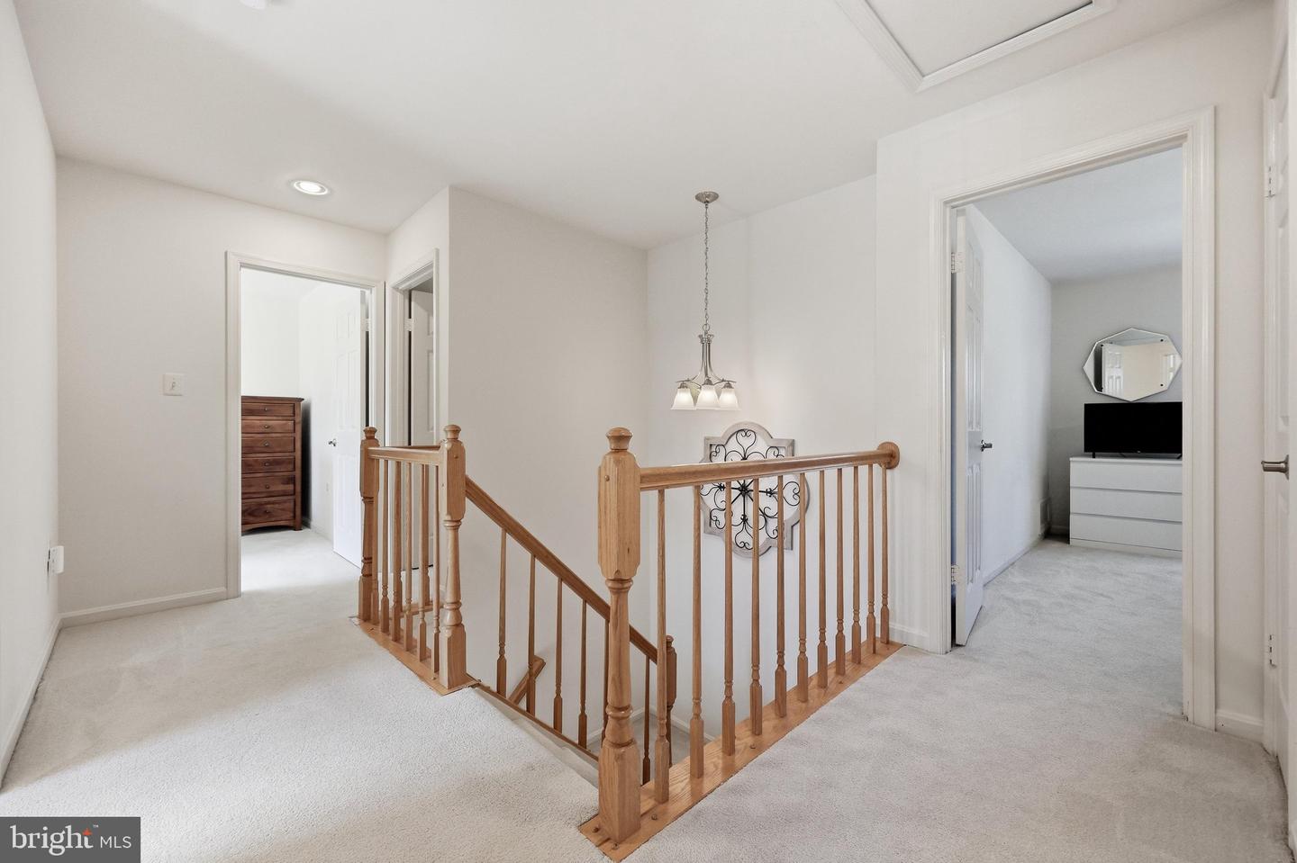 1019 Chinaberry Dr Property Photo 36