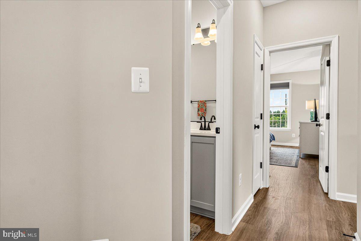 115 Spring Bank Way Property Photo 34