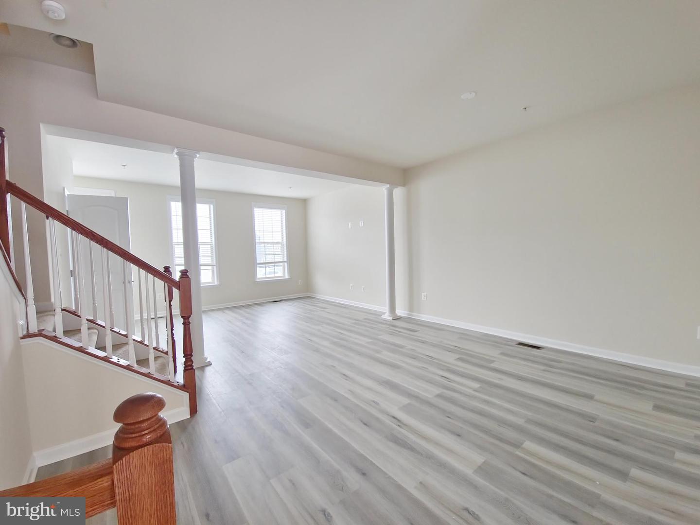 4705 Verdana Loop Property Photo 4