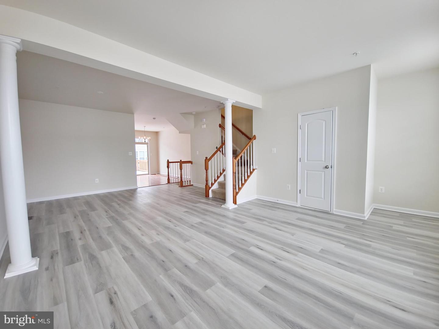 4705 Verdana Loop Property Photo 6