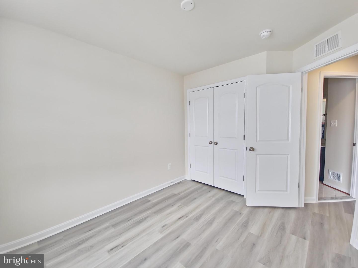 4705 Verdana Loop Property Photo 8