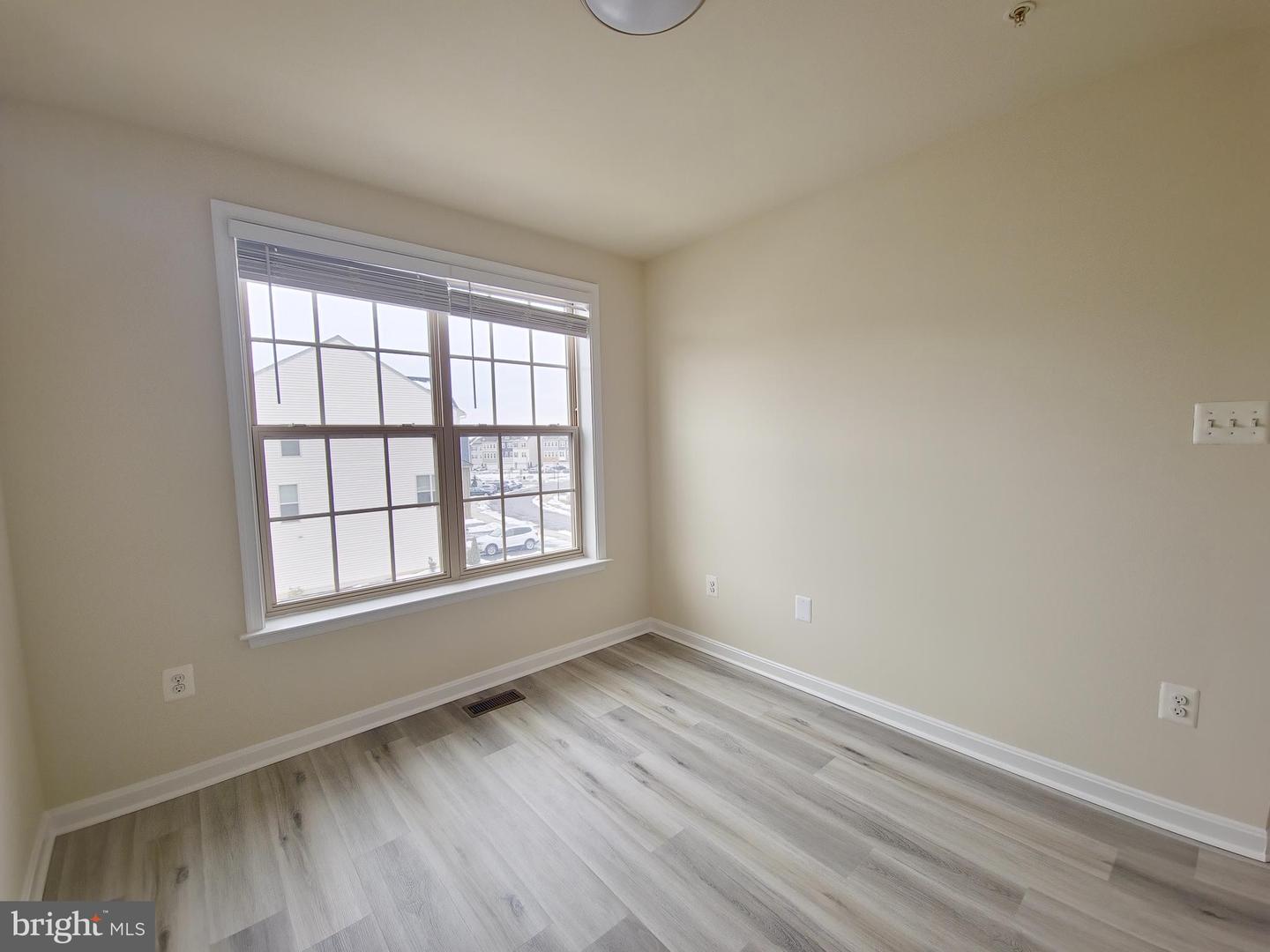 4705 Verdana Loop Property Photo 11