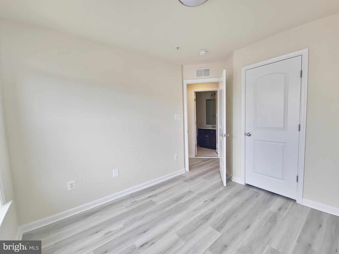 4705 Verdana Loop Property Photo 12