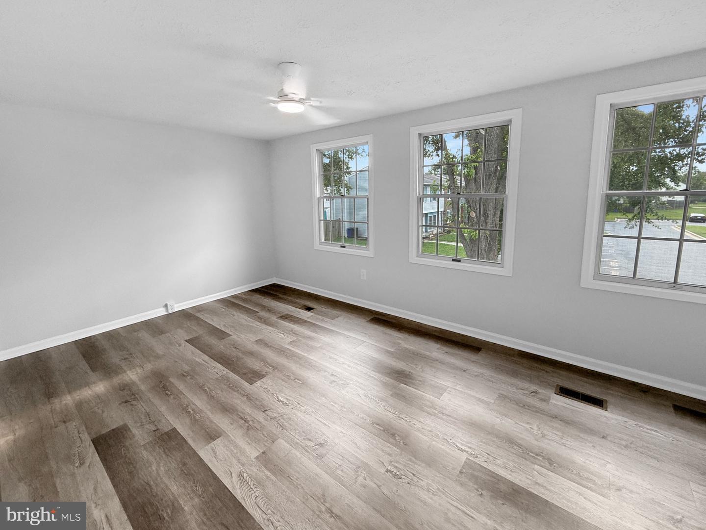 6723 Kernel Ct Property Photo 7