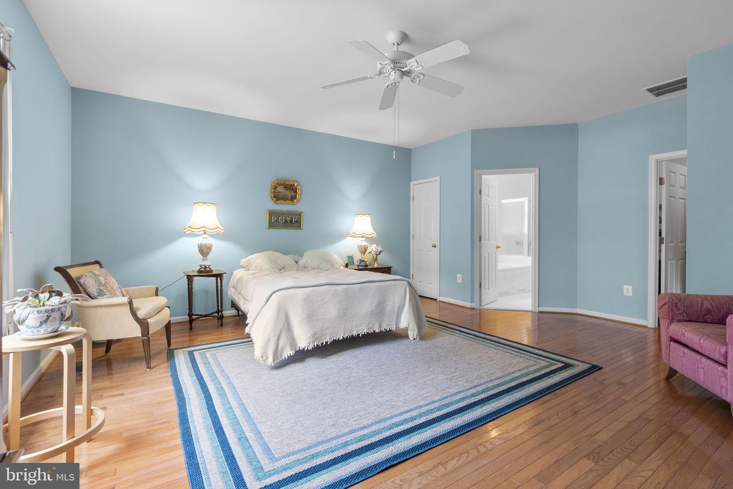 MDFR2087144 Property Photo 21