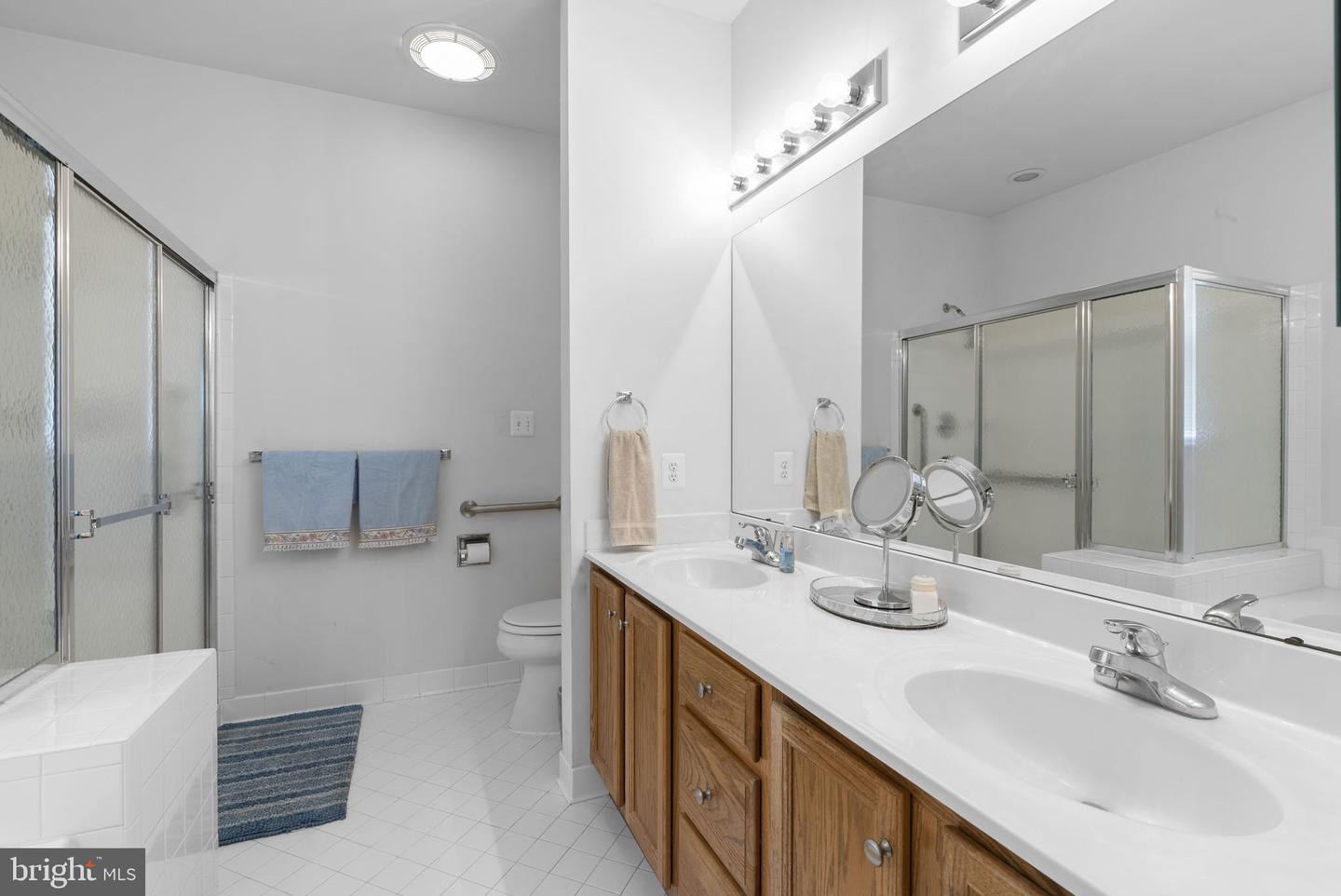 MDFR2087144 Property Photo 23