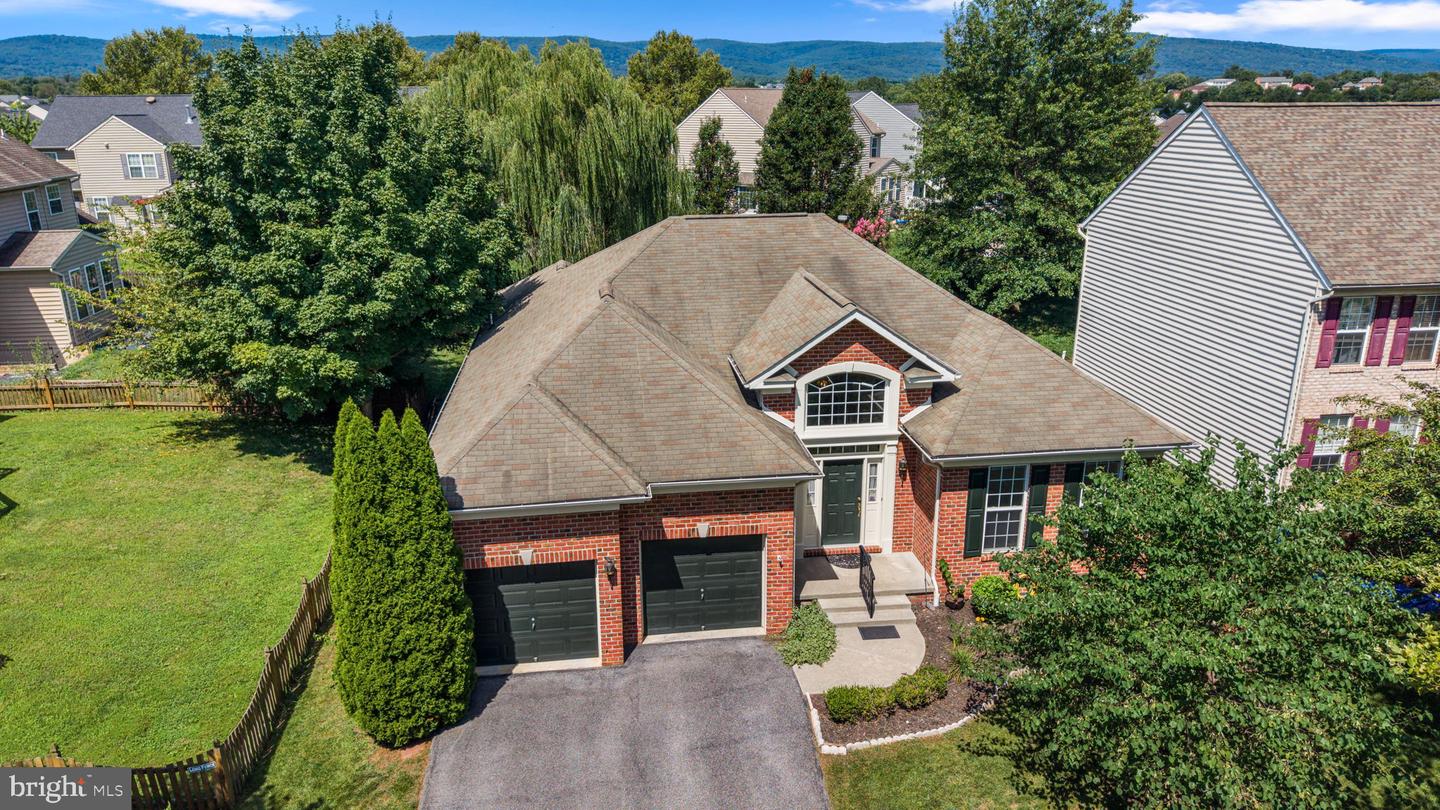 MDFR2087144 Property Photo 35