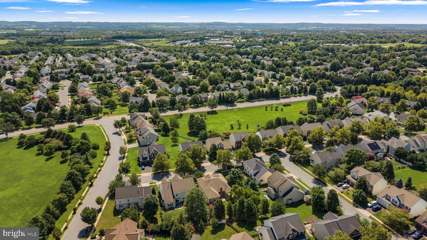 MDFR2087144 Property Photo 40