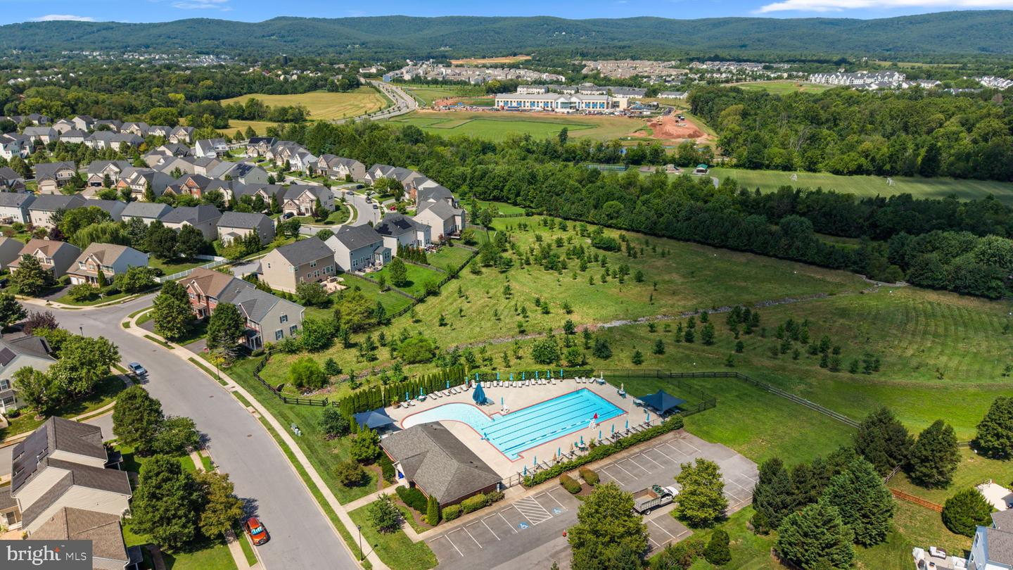 MDFR2087144 Property Photo 41