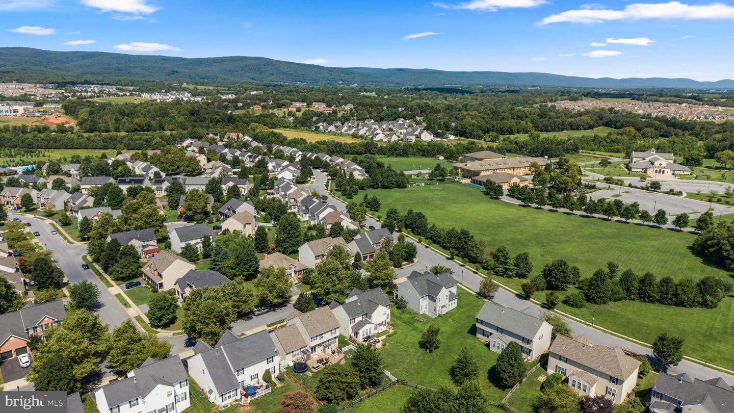 MDFR2087144 Property Photo 50