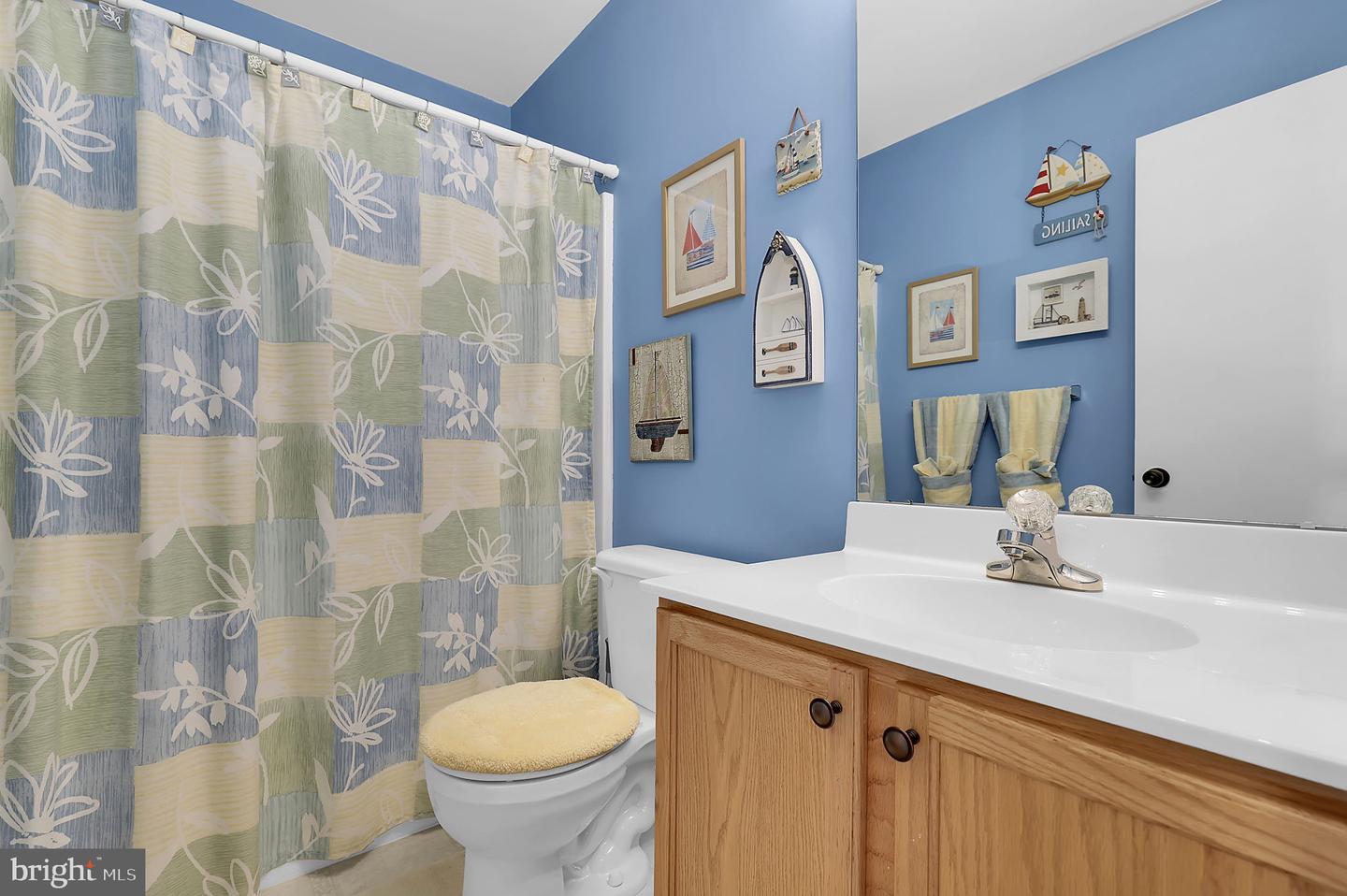 5060 Croydon Ter Property Photo 19