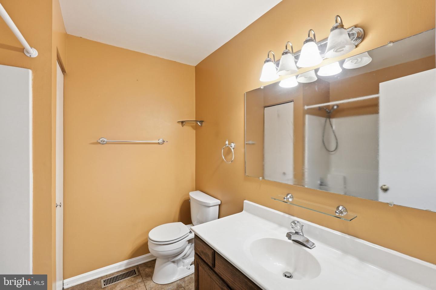 10706 S Glade Ct S #na Property Photo 14