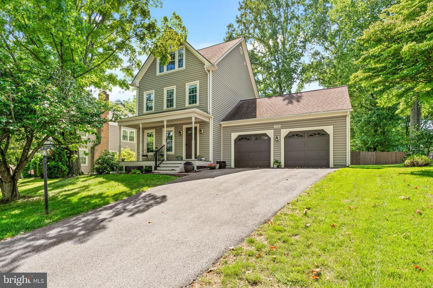 10101 Golden Eye Ct Property Photo 1