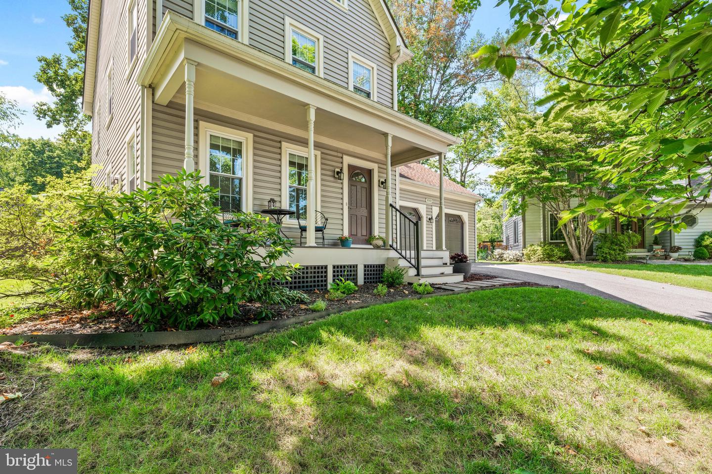 10101 Golden Eye Ct Property Photo 3