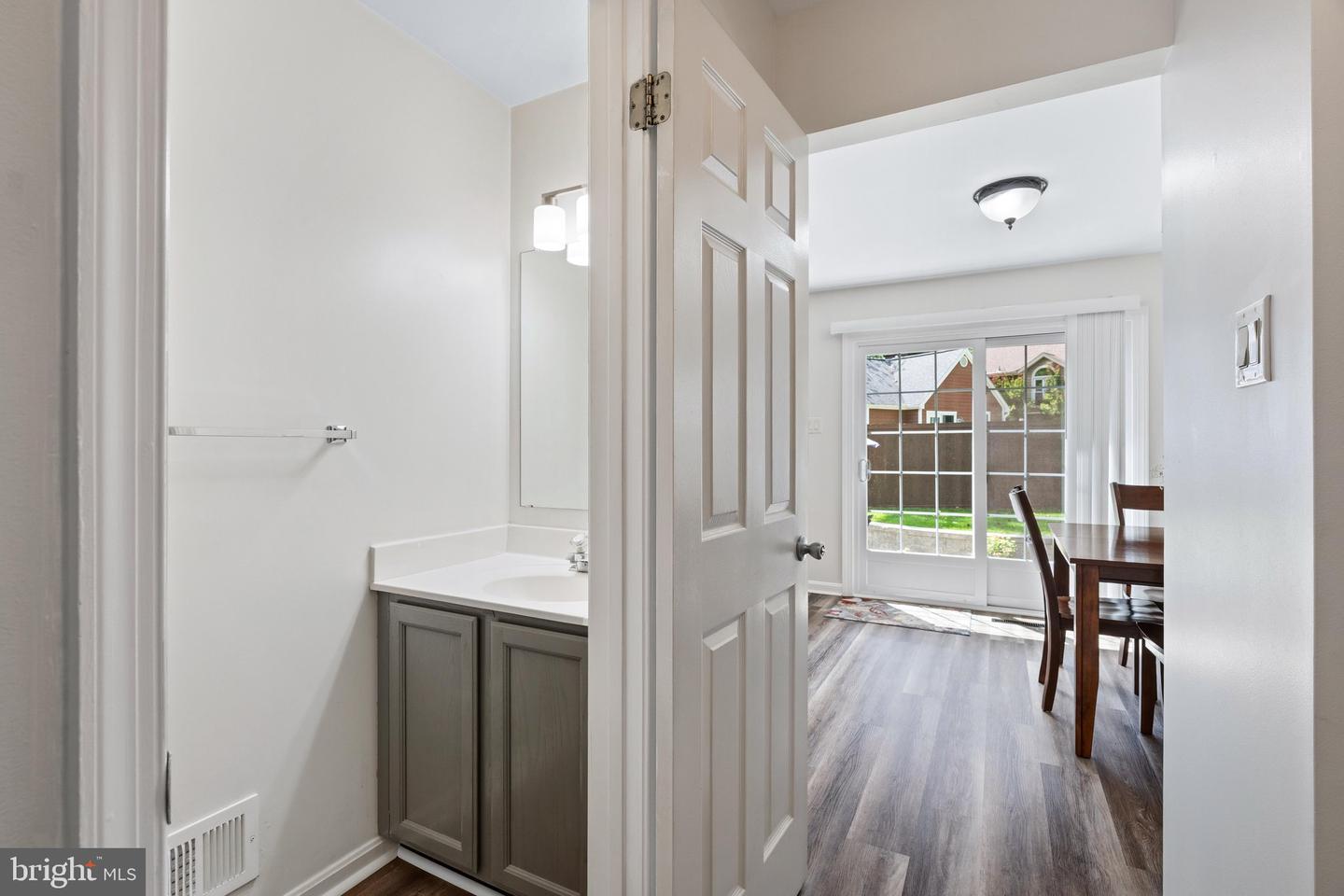 10101 Golden Eye Ct Property Photo 24