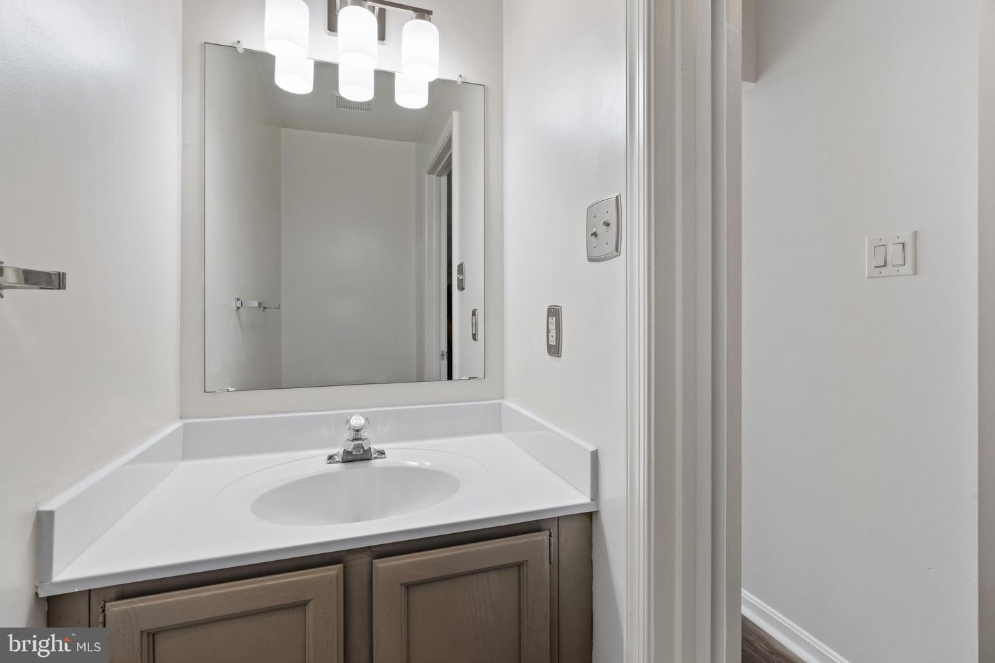 10101 Golden Eye Ct Property Photo 25