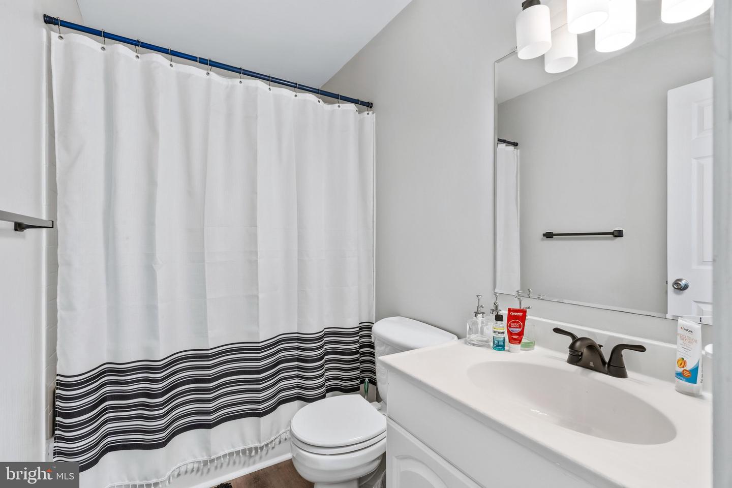 10101 Golden Eye Ct Property Photo 31