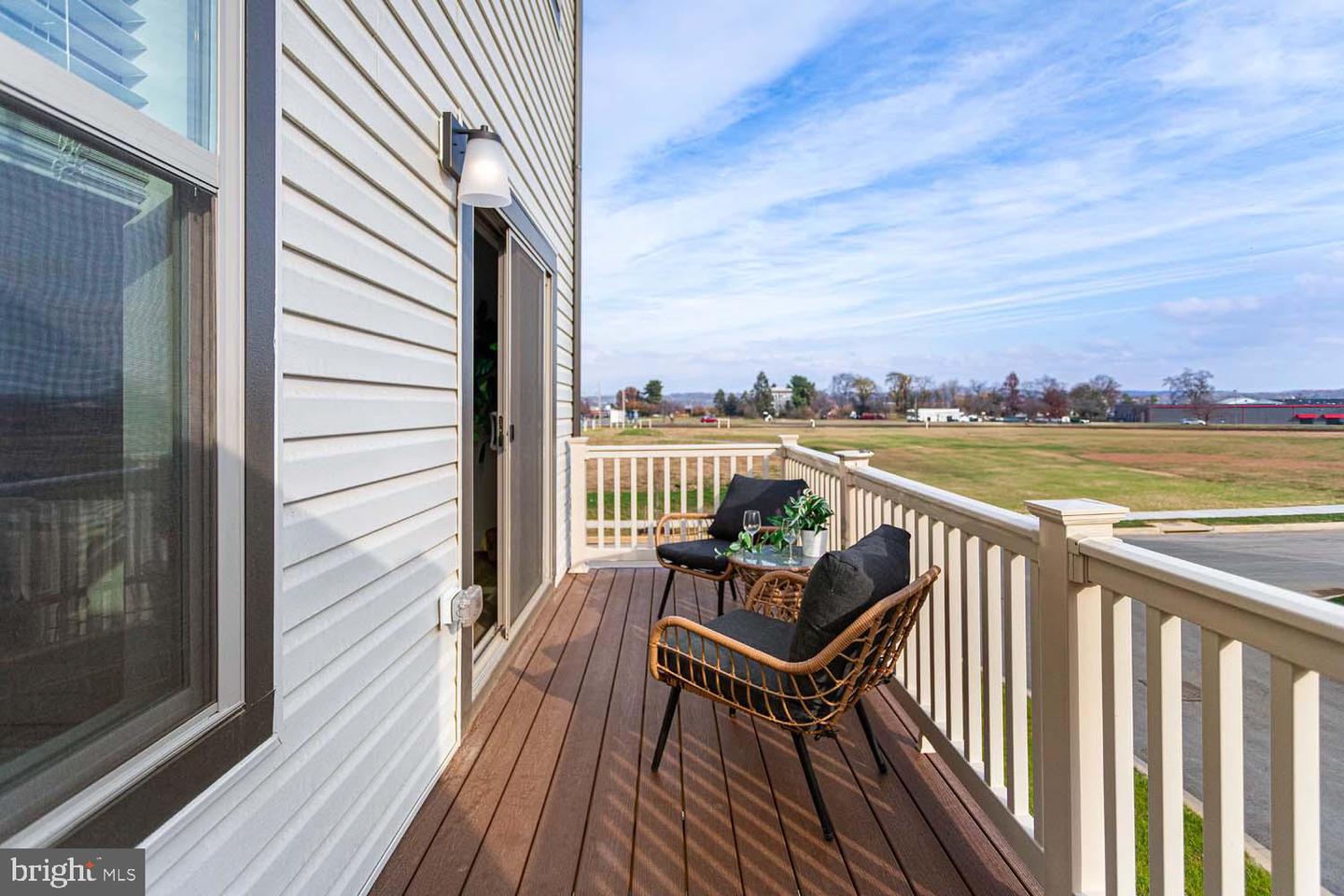 233 Matilda Property Photo 9
