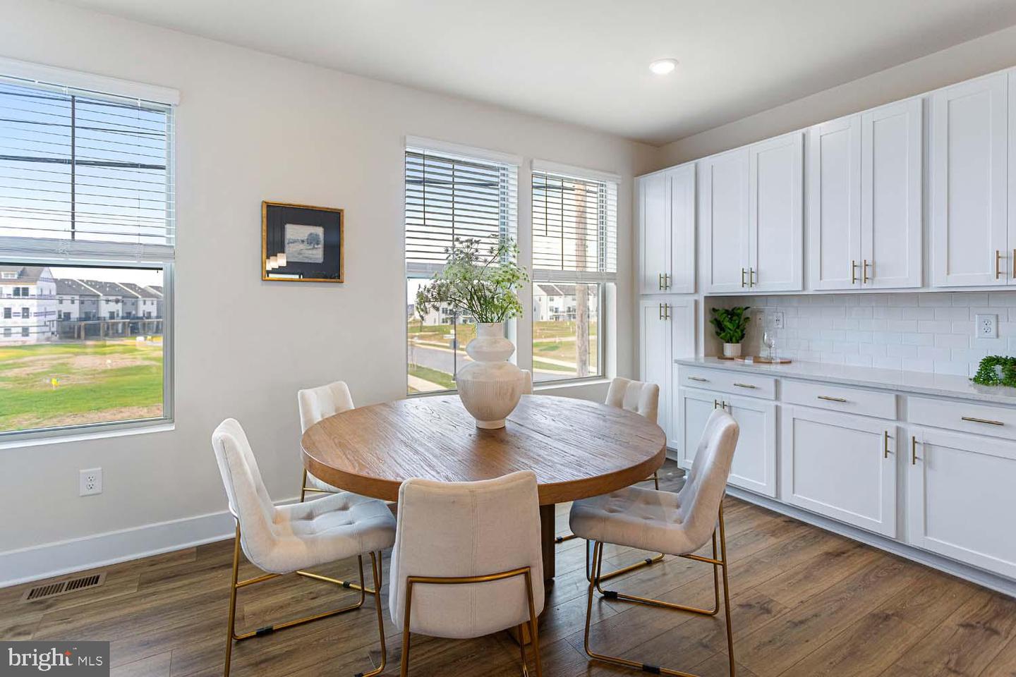 233 Matilda Property Photo 11