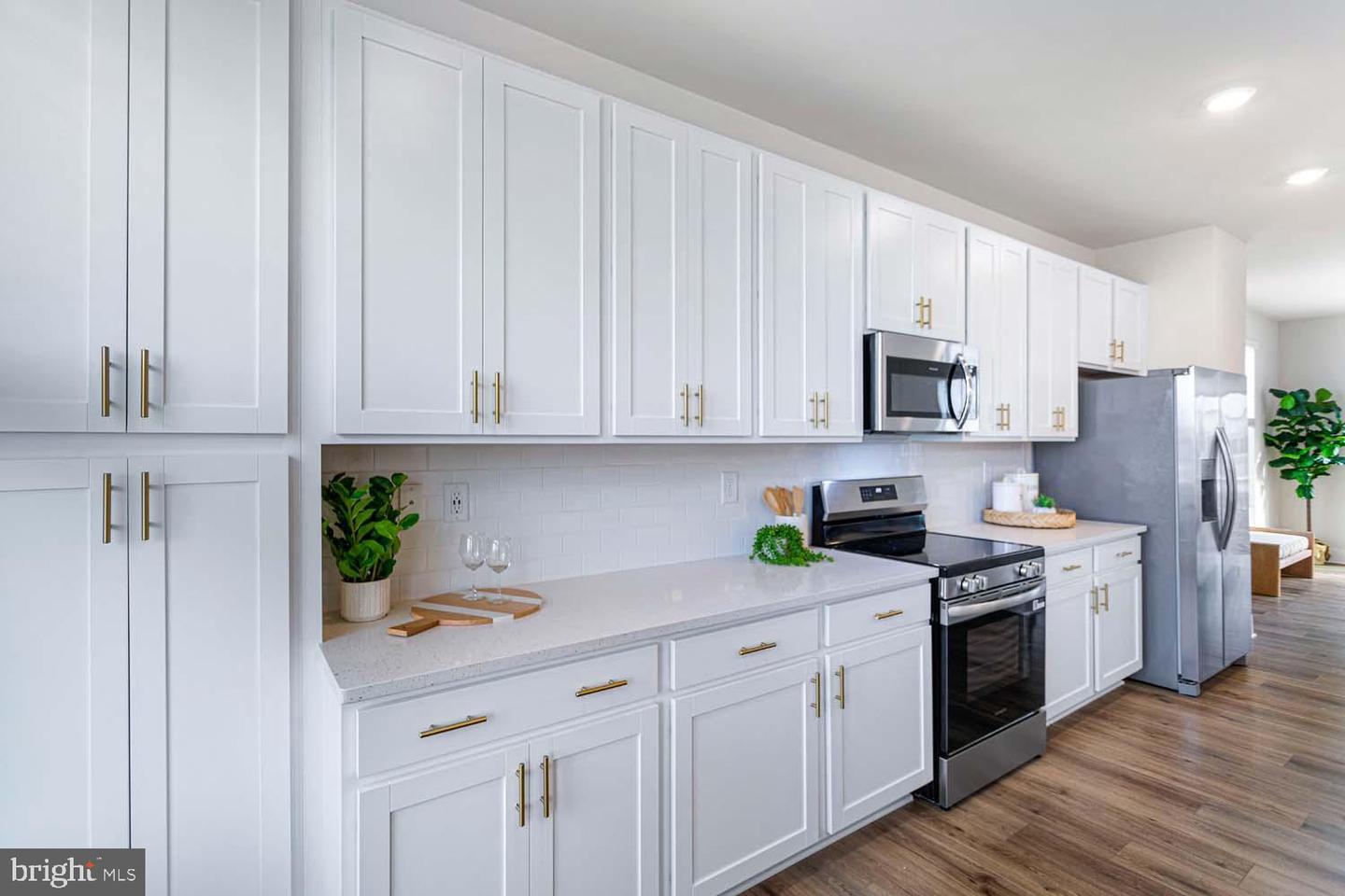 233 Matilda Property Photo 13