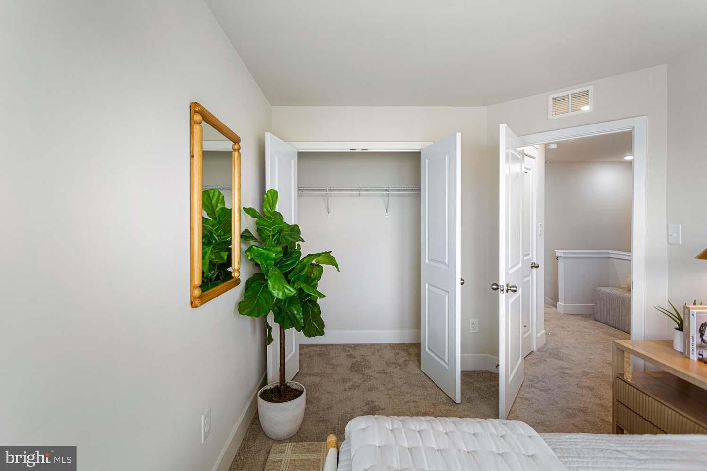 233 Matilda Property Photo 22