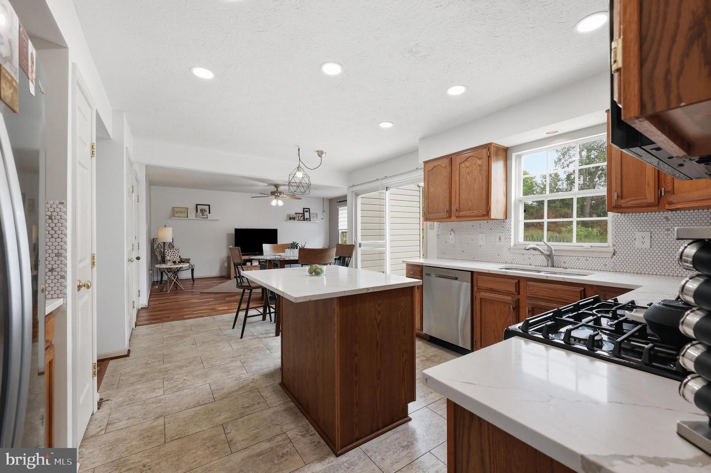 9059 Allington Manor Cir W Property Photo 11
