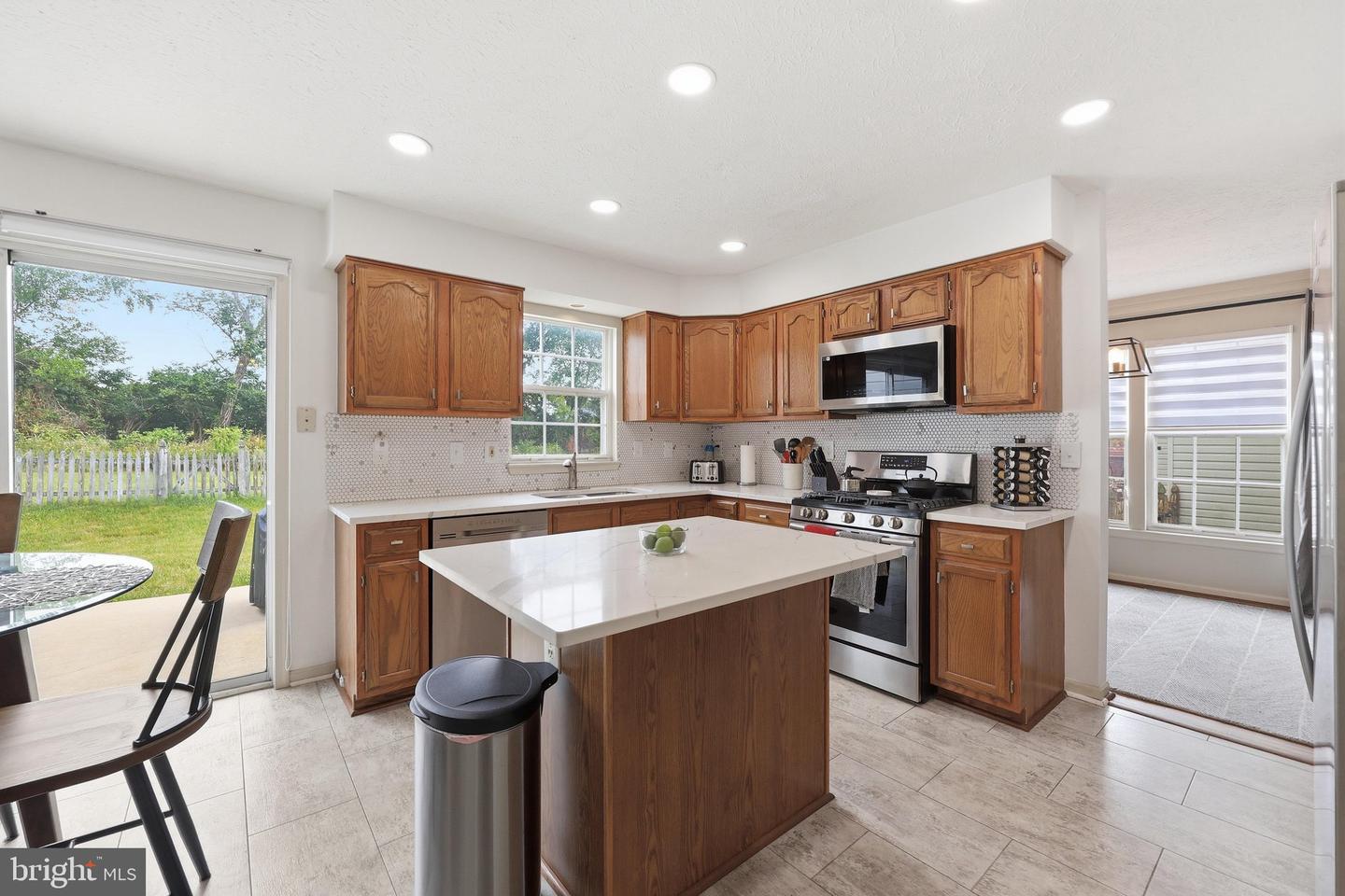 9059 Allington Manor Cir W Property Photo 12