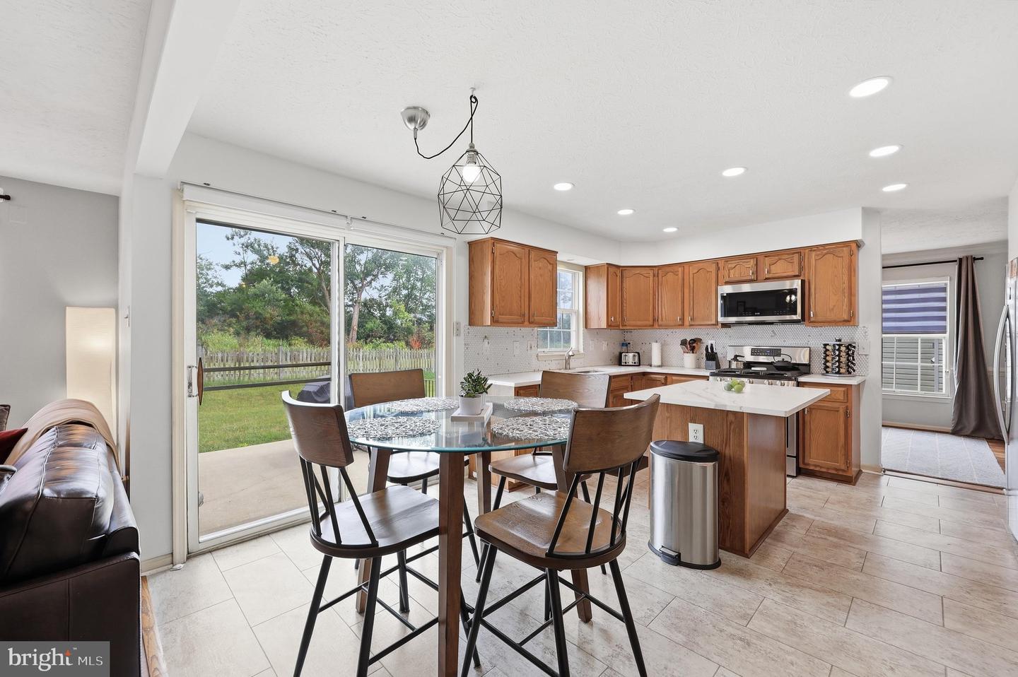 9059 Allington Manor Cir W Property Photo 16