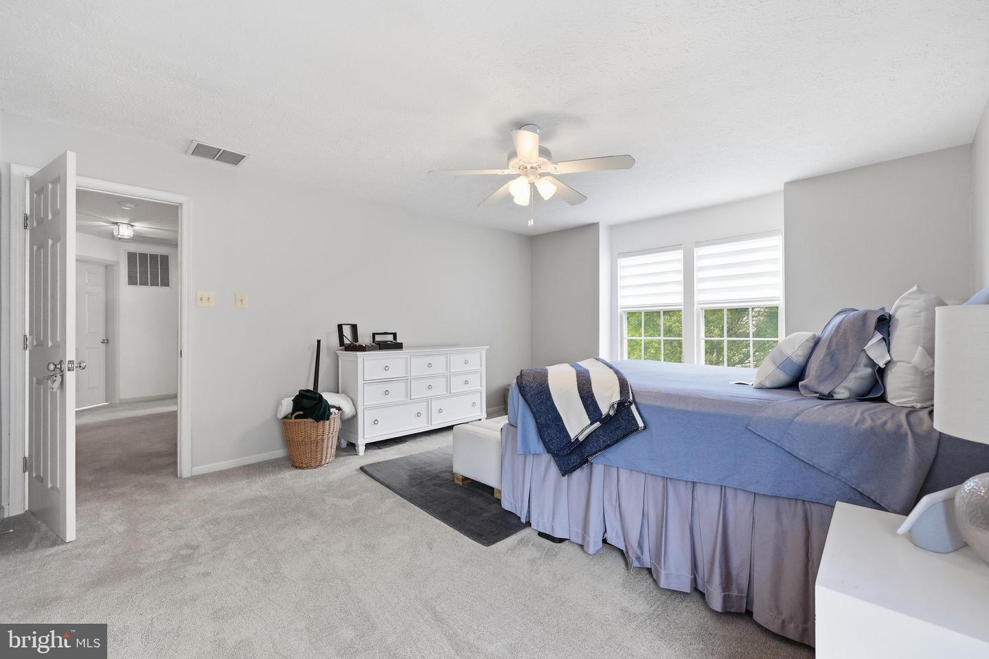 9059 Allington Manor Cir W Property Photo 24