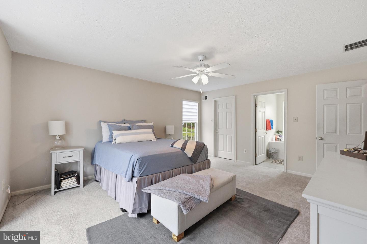 9059 Allington Manor Cir W Property Photo 25