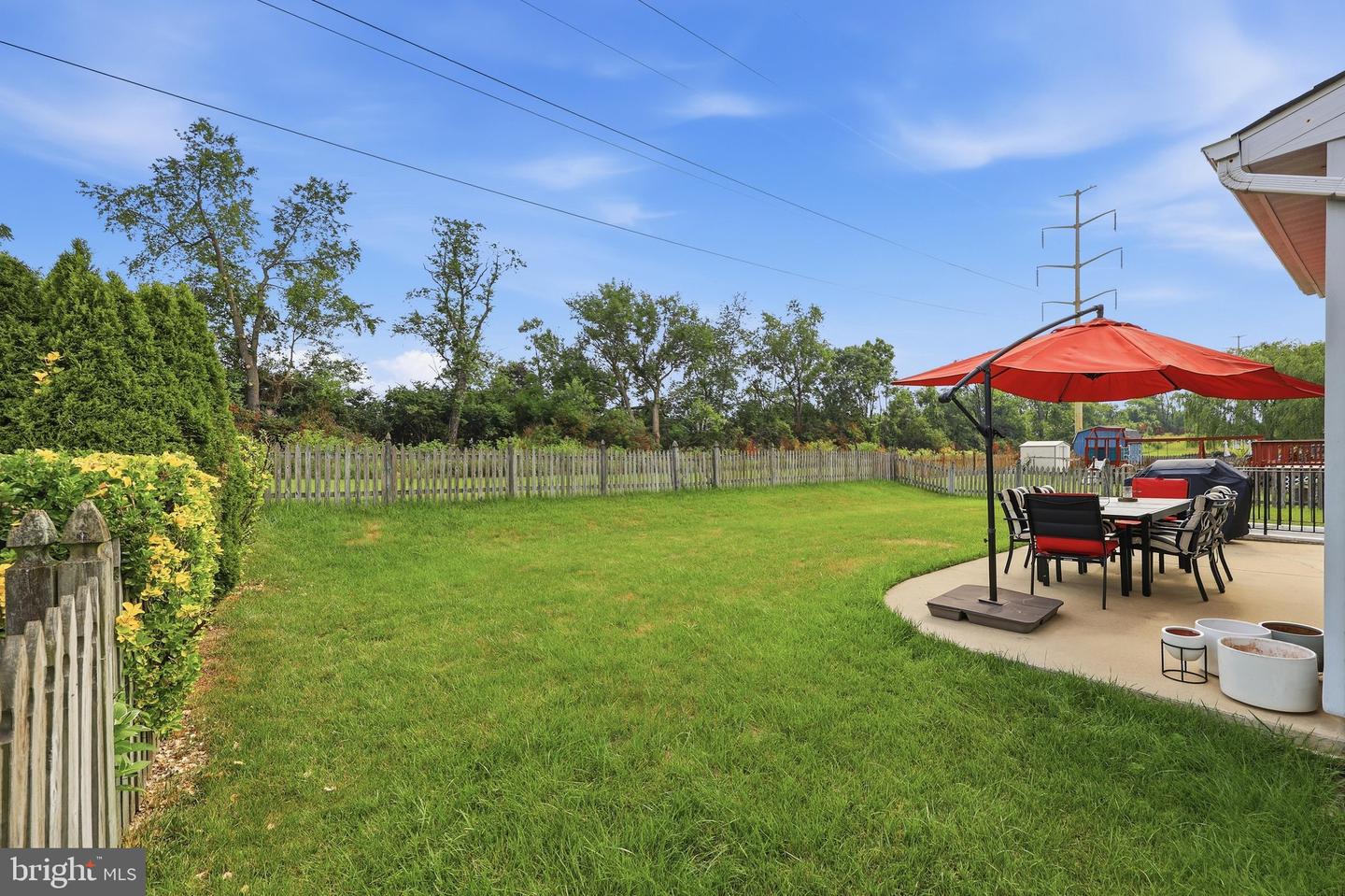 9059 Allington Manor Cir W Property Photo 40