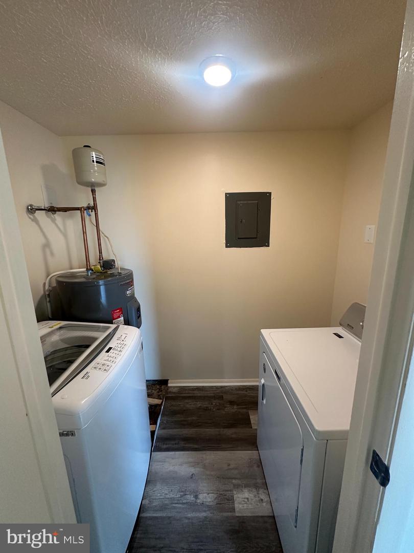 550 Heather Ridge Dr #g Property Photo 16