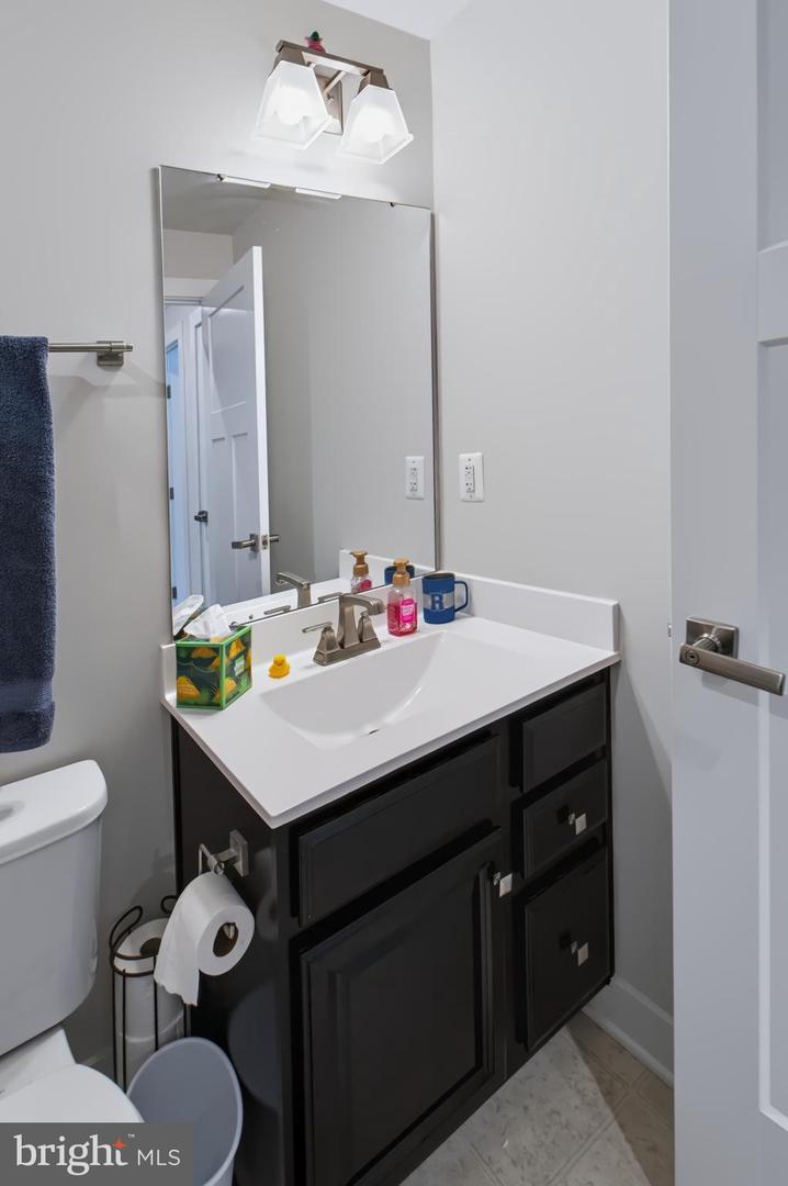 5920 Etterbeek St Property Photo 11