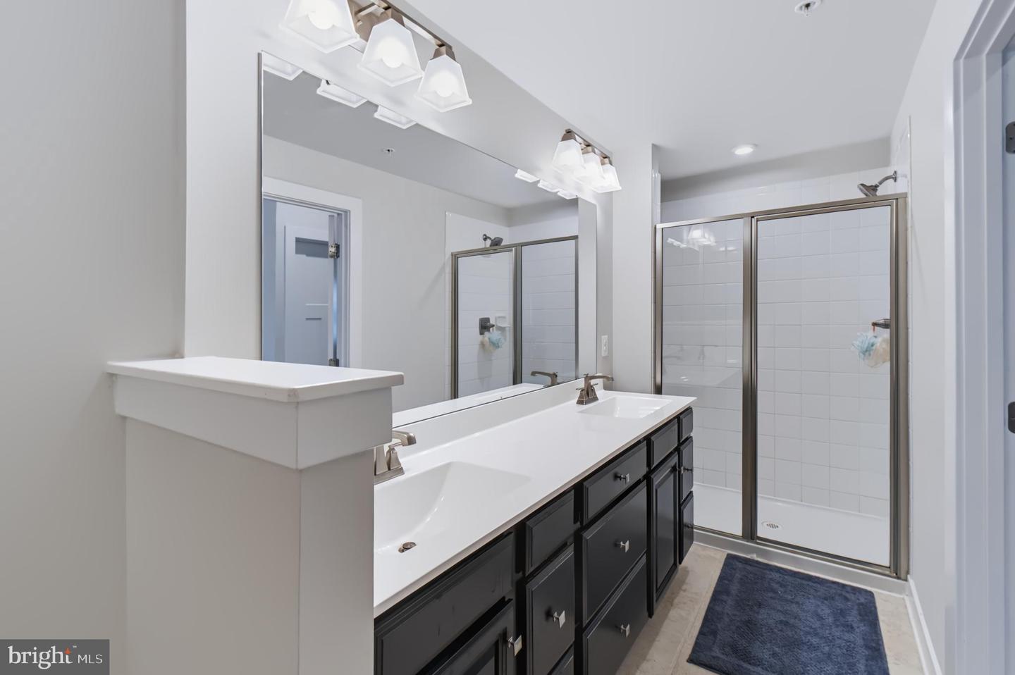 5920 Etterbeek St Property Photo 14