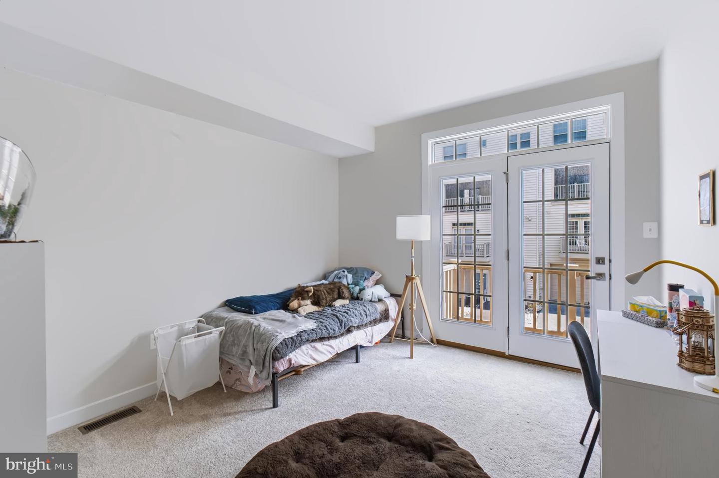 5920 Etterbeek St Property Photo 22