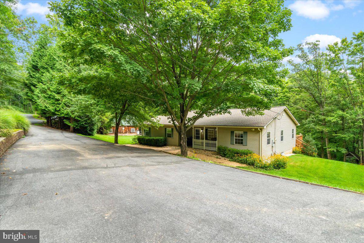 7622 Black Rd Property Photo 9