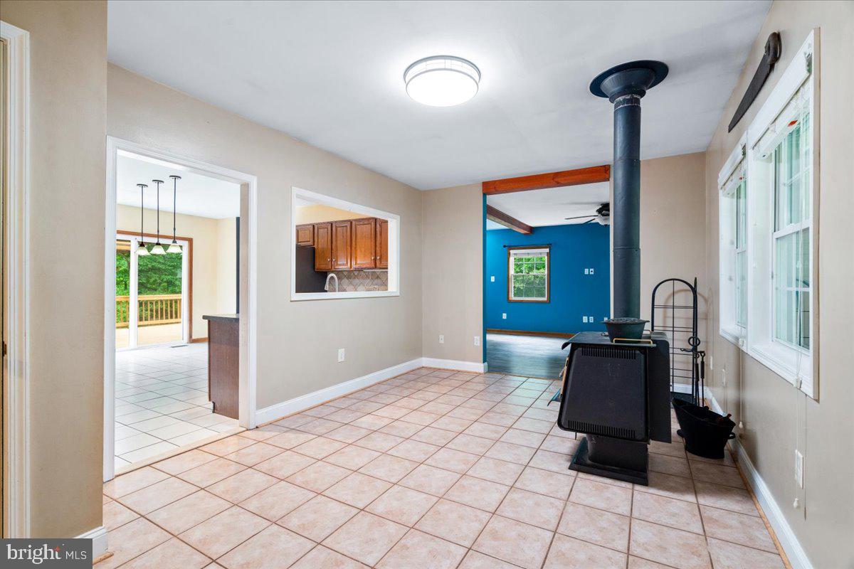 7622 Black Rd Property Photo 12