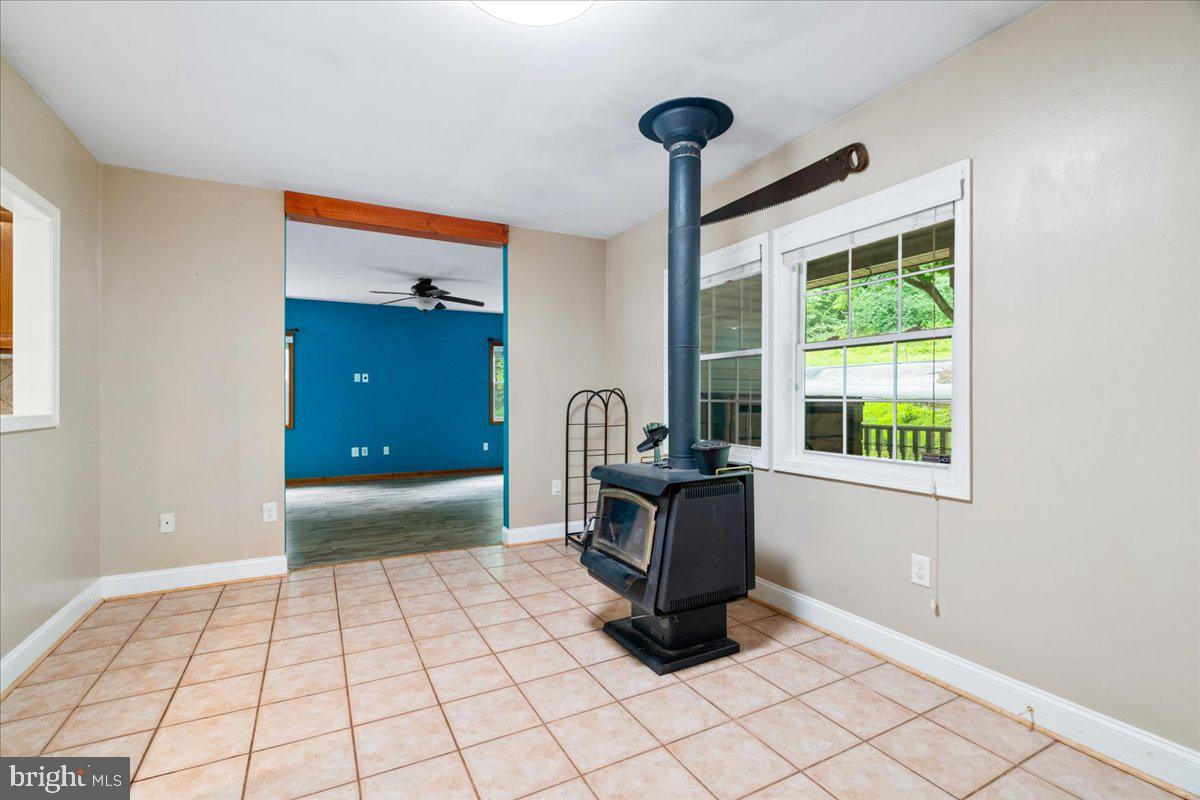 7622 Black Rd Property Photo 13