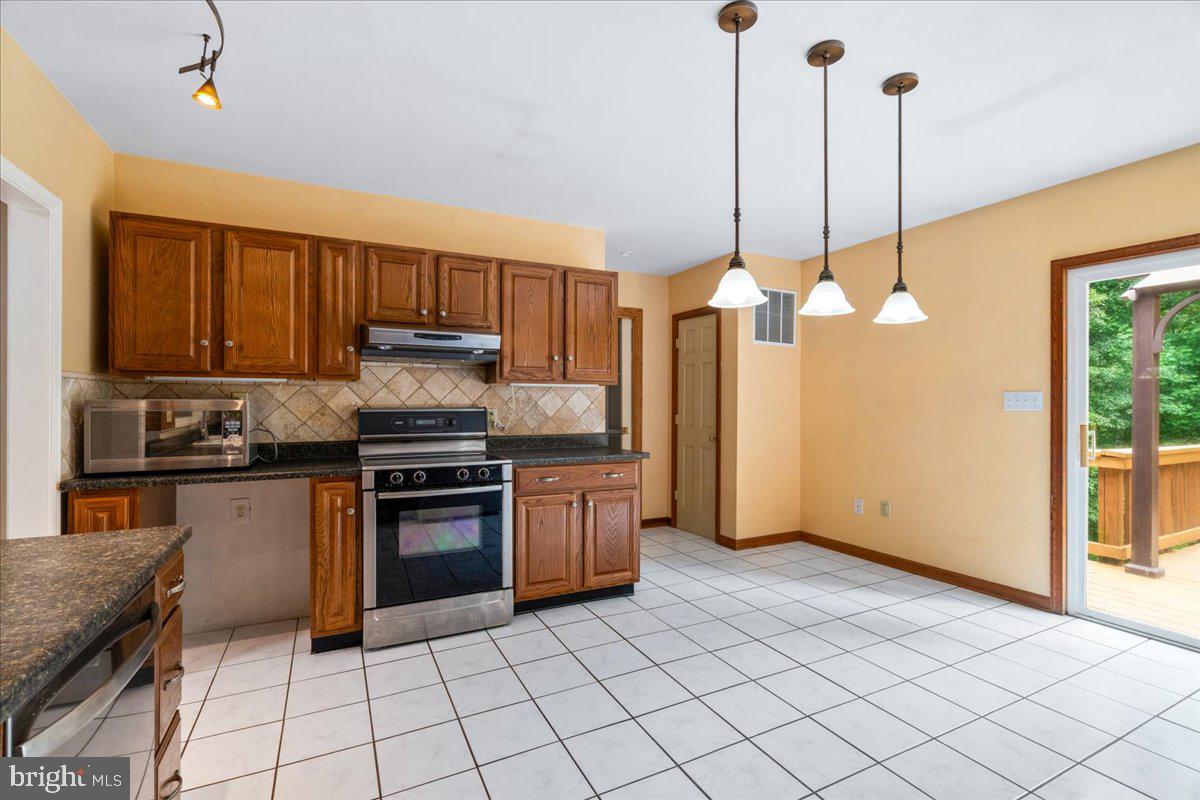 7622 Black Rd Property Photo 17