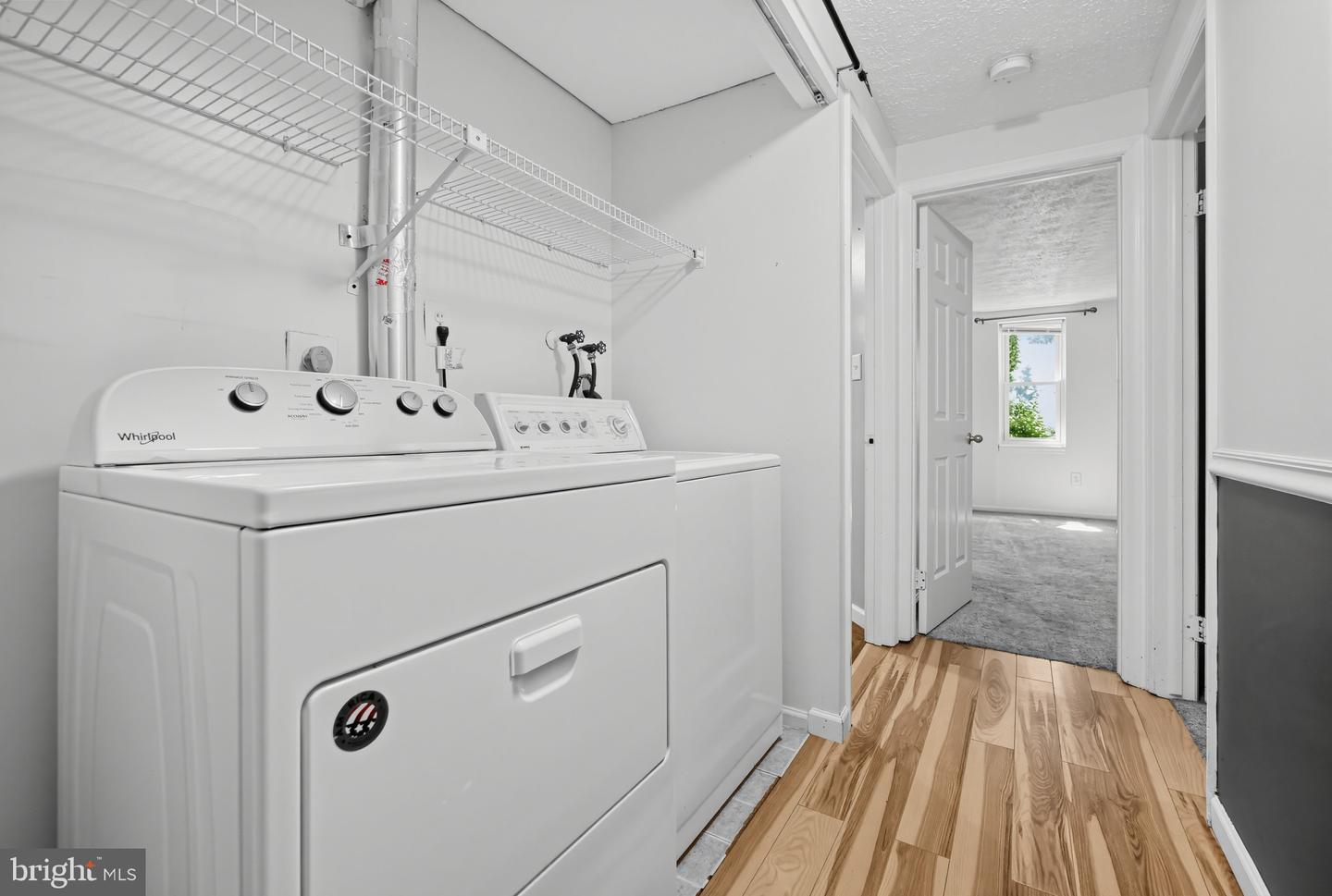 803 Stratford Way #b Property Photo 19