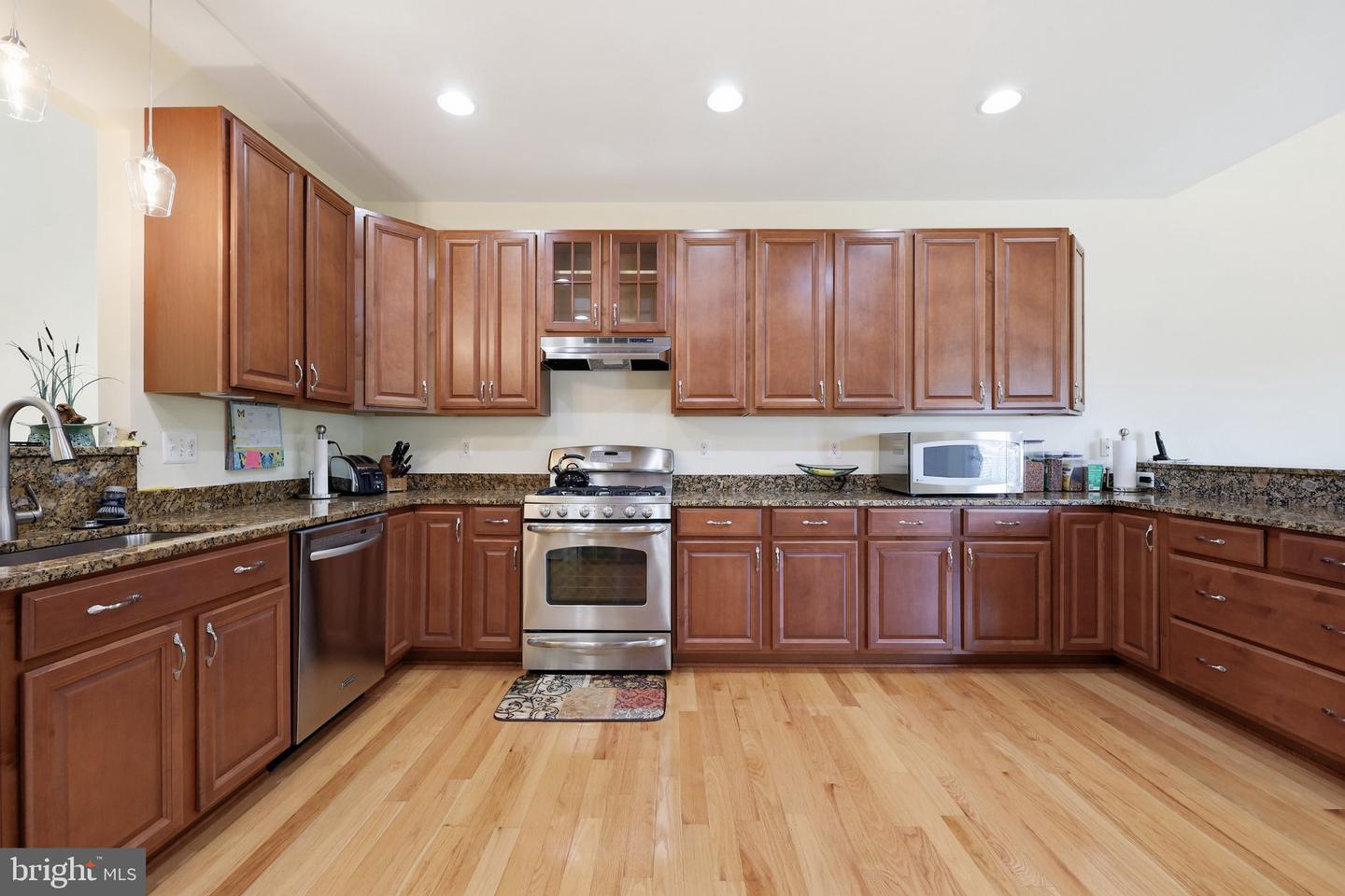 10545 Edwardian Ln Property Photo 6