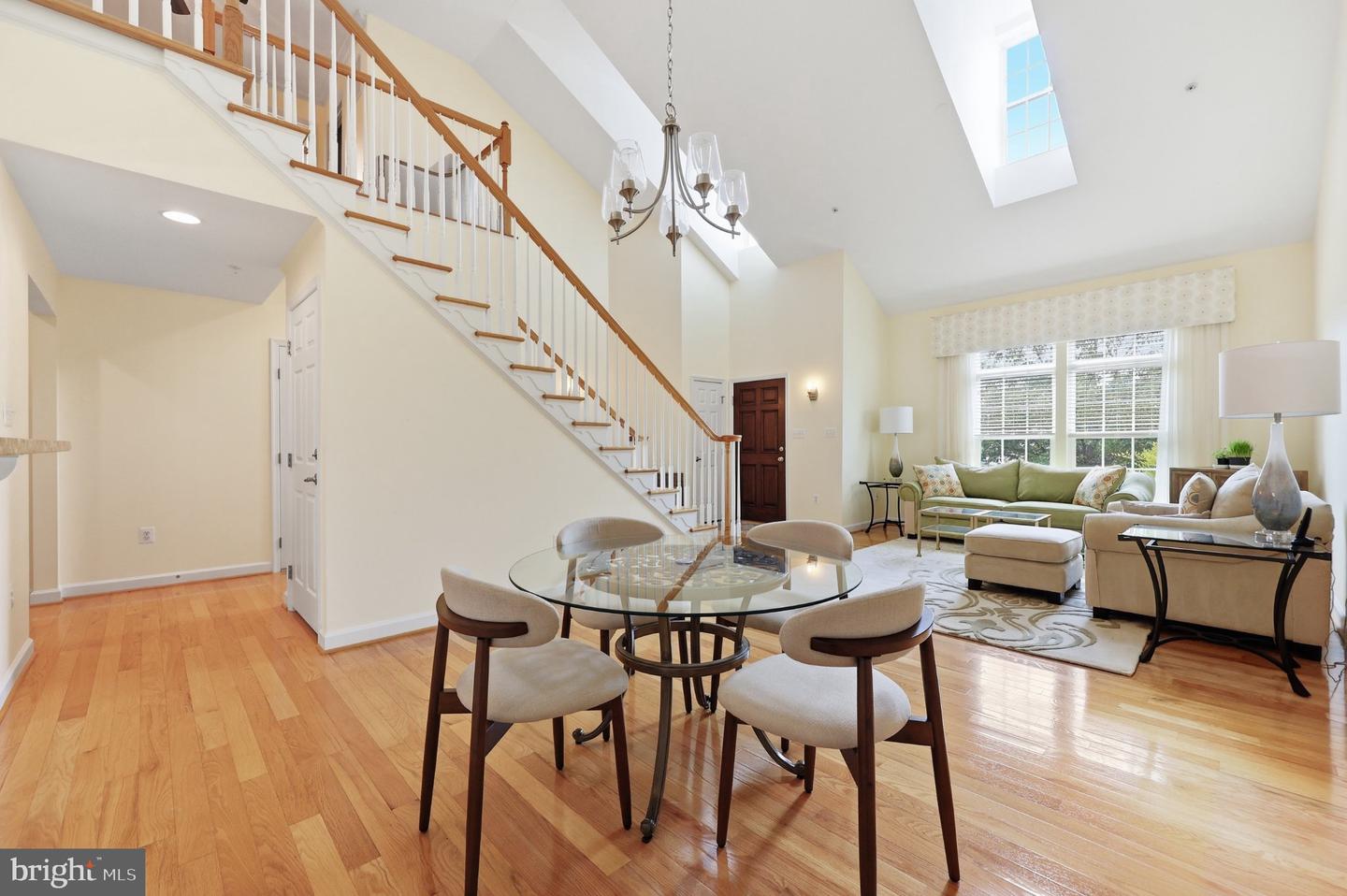 10545 Edwardian Ln Property Photo 12