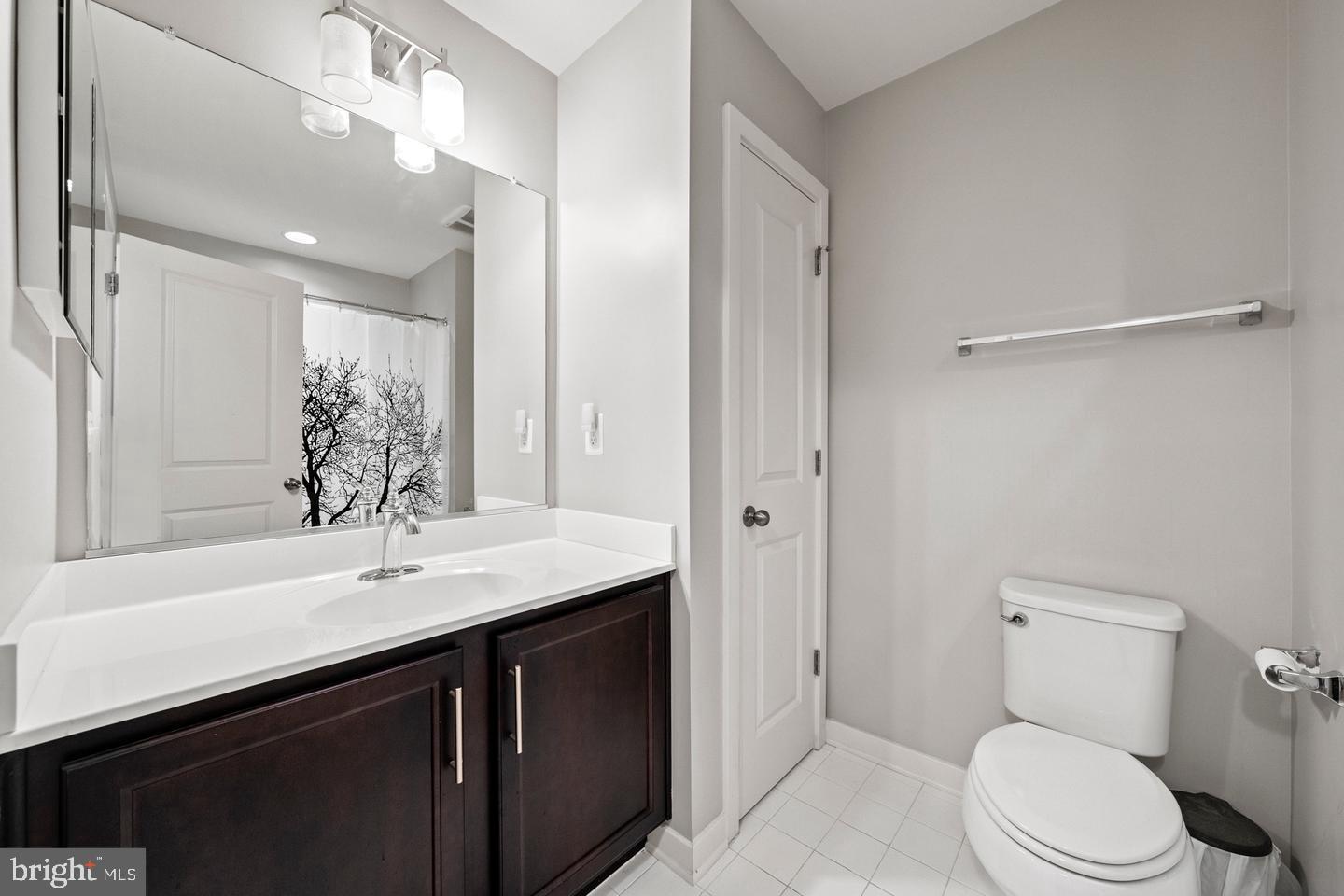 1445 Trafalgar Ln Property Photo 14