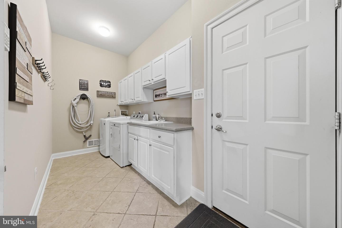 6248 Jefferson Blvd Property Photo 20