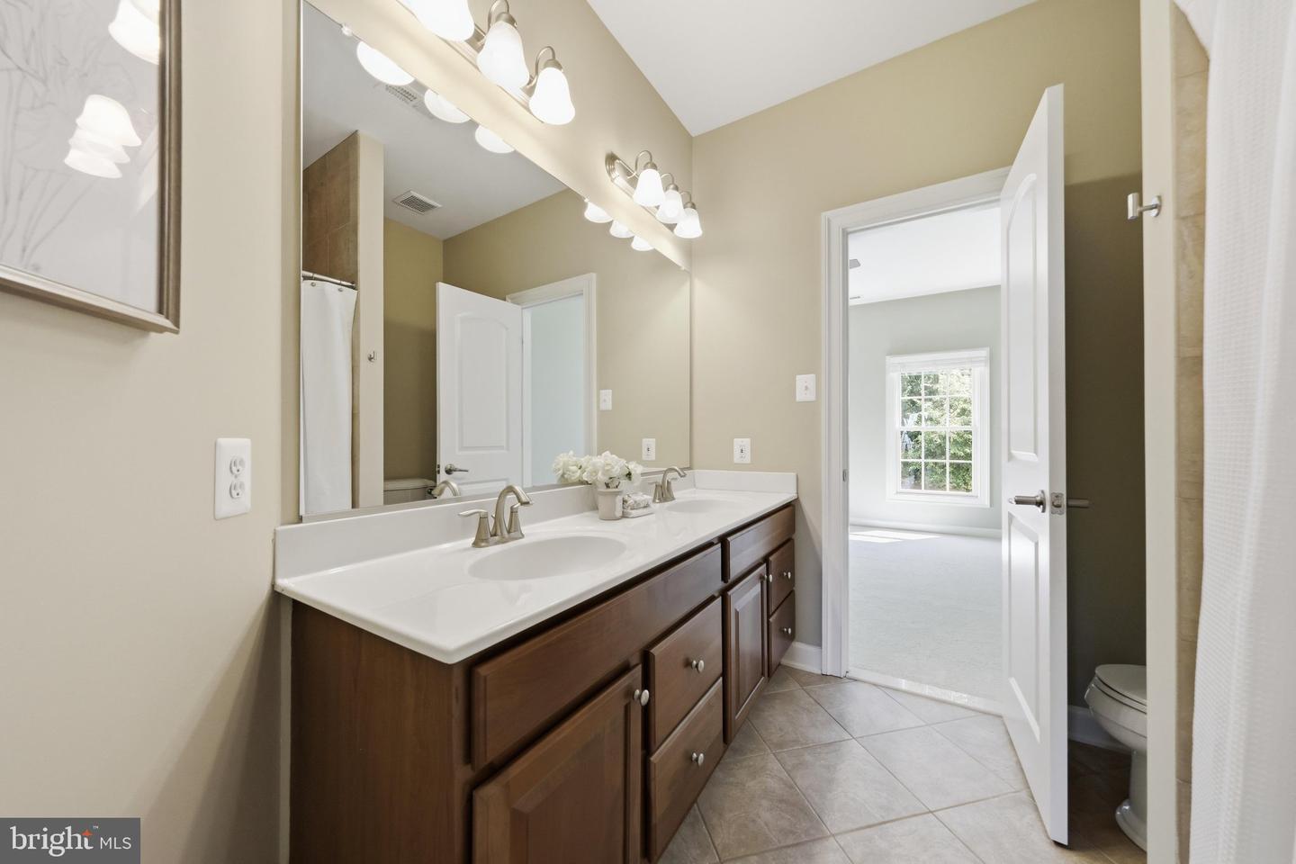 6248 Jefferson Blvd Property Photo 35