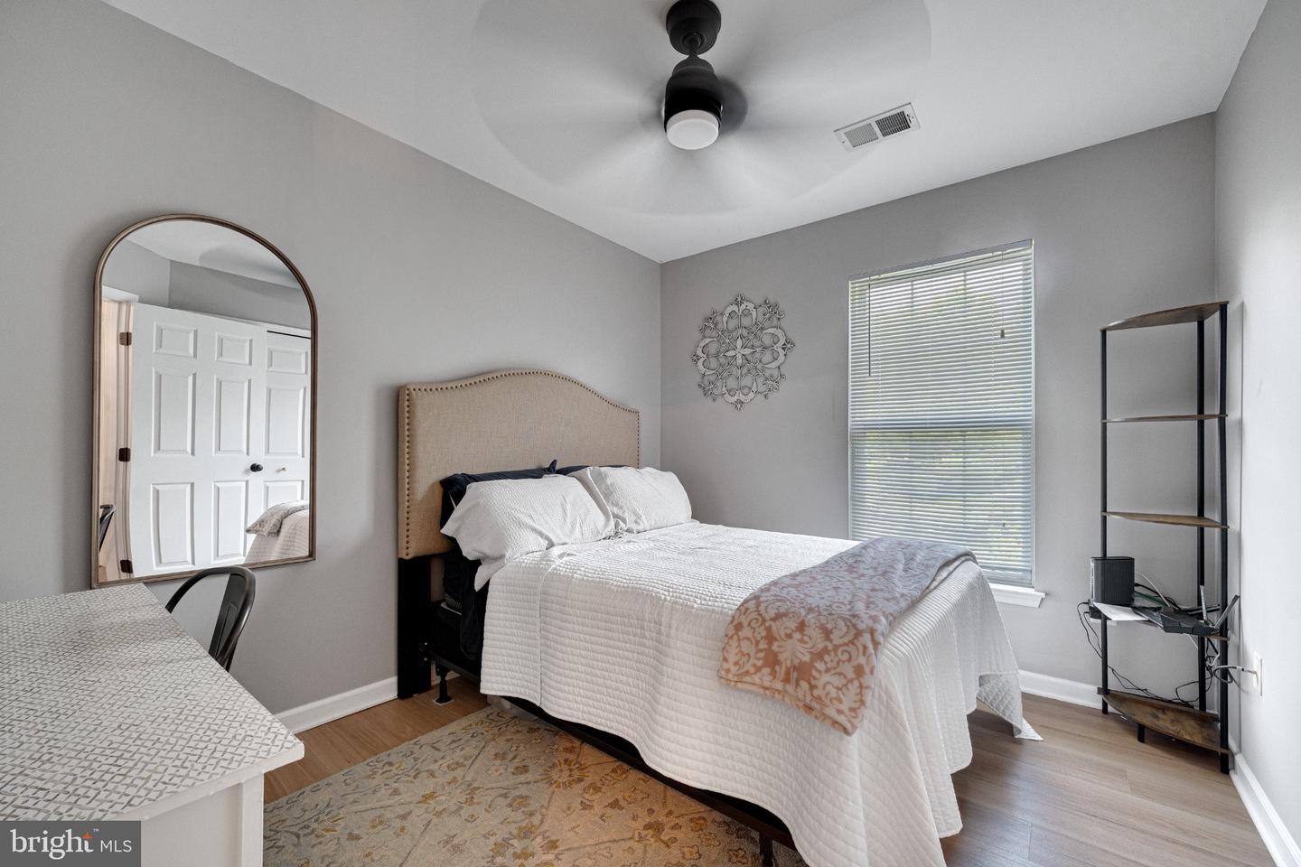 6011 Newport Ln Property Photo 18