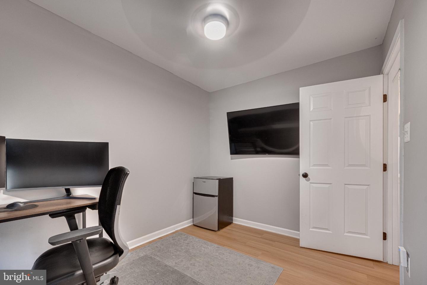 6011 Newport Ln Property Photo 21