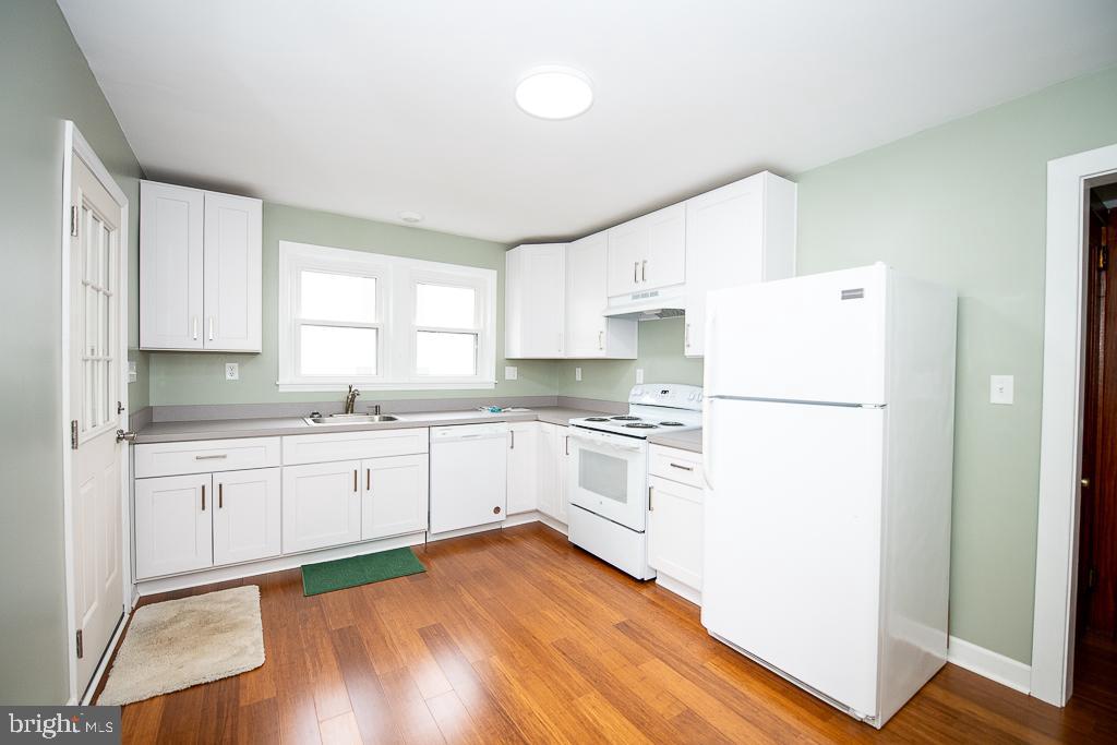 11 Fulton Ave Property Photo 10